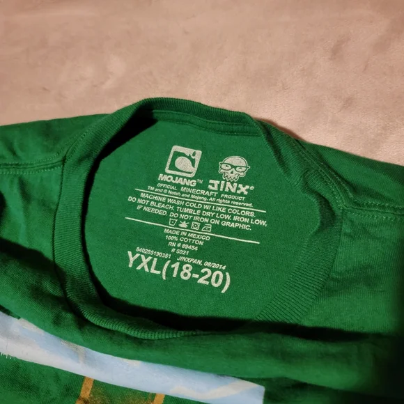 Kid's Minecraft T-Shirt - Picture 2 of 3